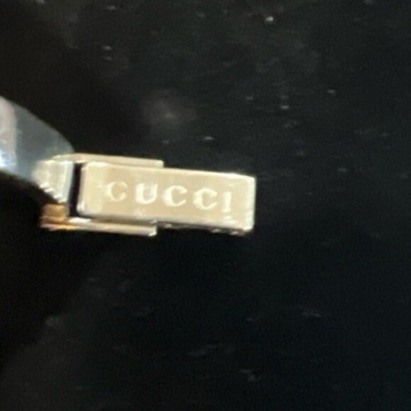 Authentic Gucci Women’s Bangle Watch Model 105 Ladies ETA Swiss Mov.
